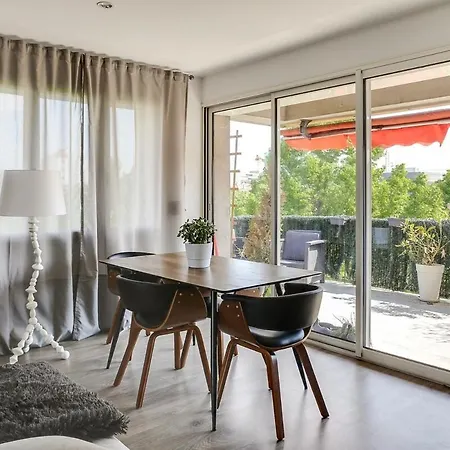 Lejlighed 100 M2 Loft With Terrace - Downtown