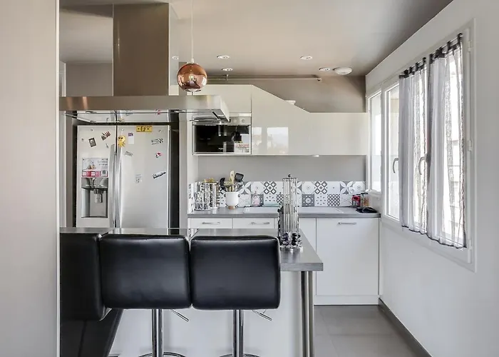 아파트 100 M2 Loft With Terrace - Downtown *